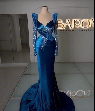 Royal Blue Mermaid Prom Dress with Elegant Long Sleeves and Sparkling Beadwork - Image 4