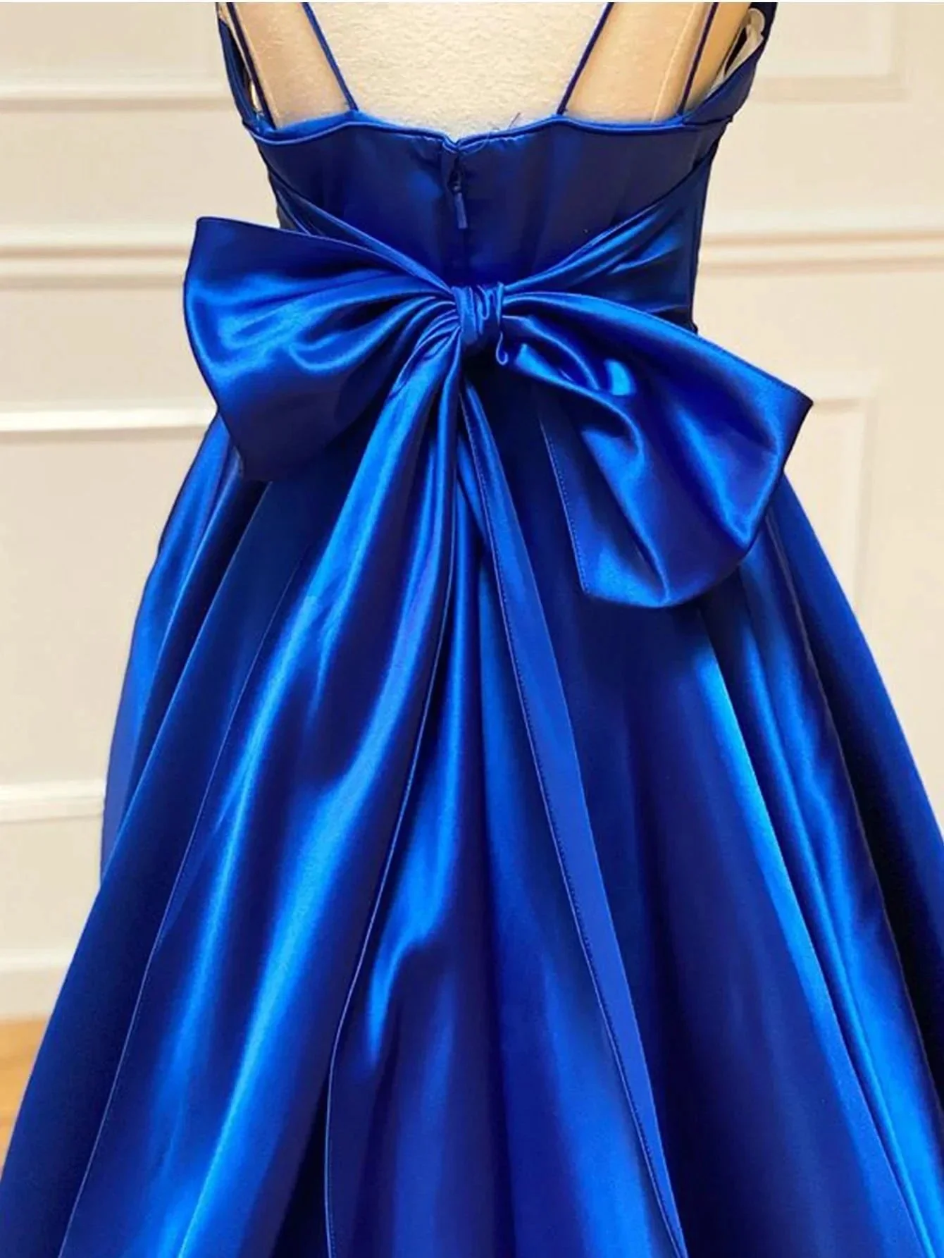 Royal Blue Satin A Line V Neck Long Prom Dress With Bow Tie - Image 3