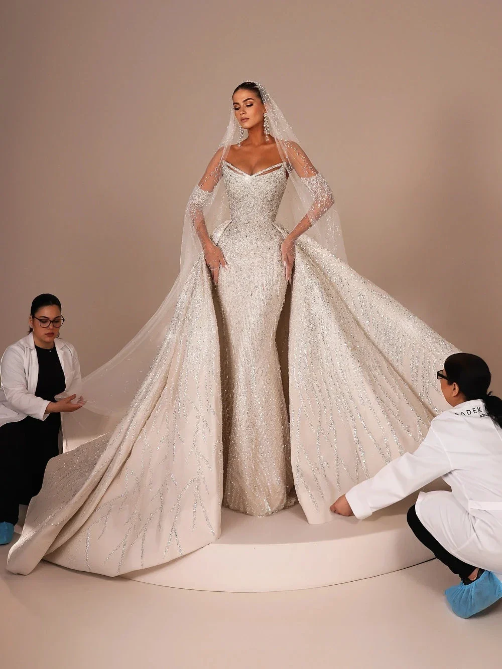Royal V Neck Wedding Dress With Detachable Train Sequin Beaded Bride Gown - Image 2