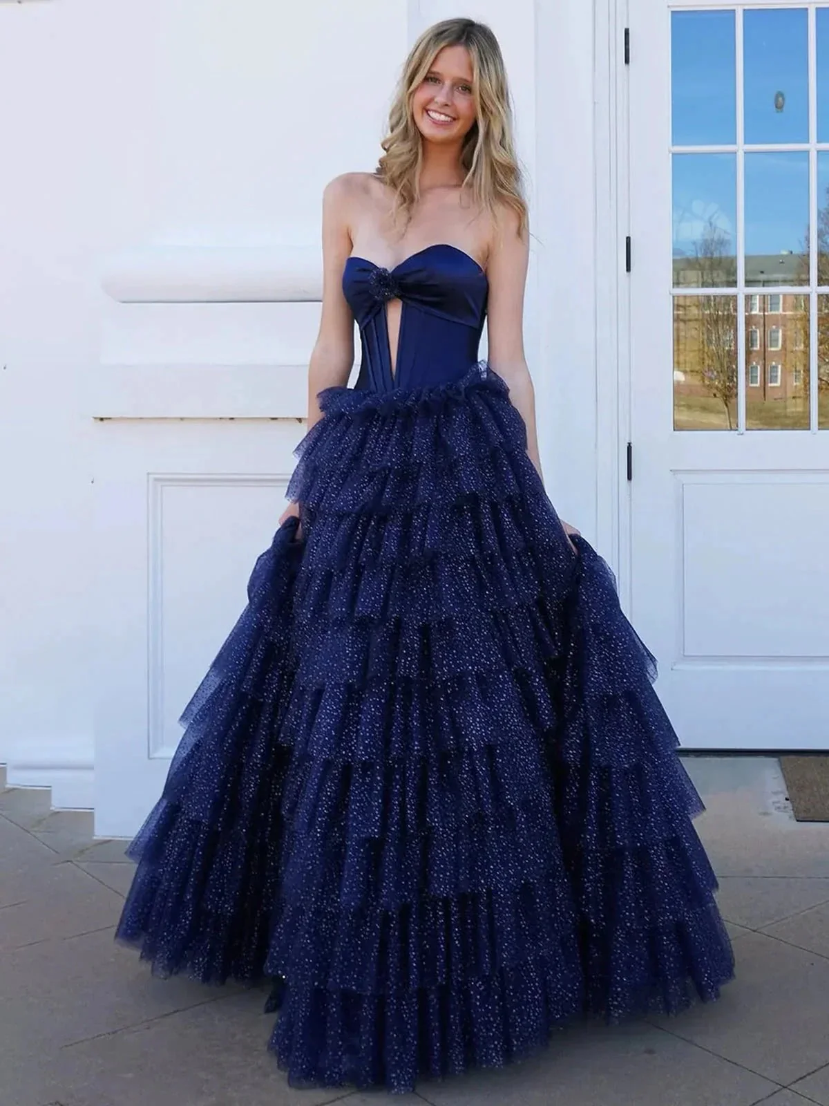 Rozara | Fuchsia A-Line Sweetheart Keyhole Tiered Tulle Long Prom Dresses - Image 2
