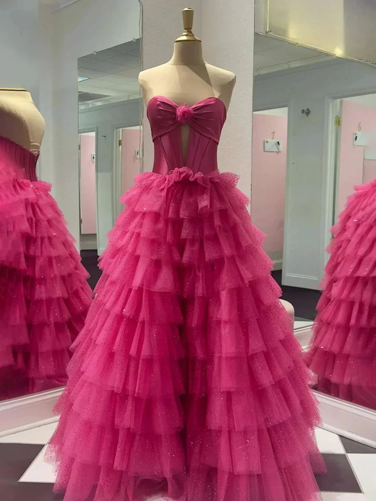 Rozara | Fuchsia A-Line Sweetheart Keyhole Tiered Tulle Long Prom Dresses - Image 6