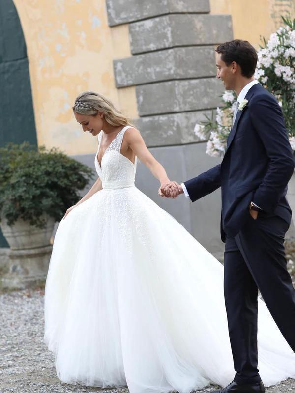 Sequins Lace V-neck Neckline Chapel Train A-line Wedding Dresses WD563 - Image 7