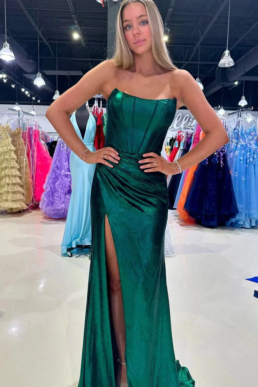 Serilda | Dark Green Strapless Sheath Satin Long Prom Dress With Split - Image 3