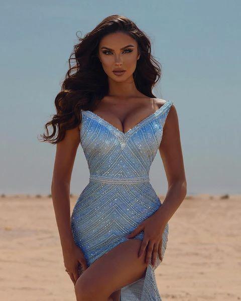 Sexy Blue V-neck Sequined Mermaid Prom Dress With Slit - Image 2