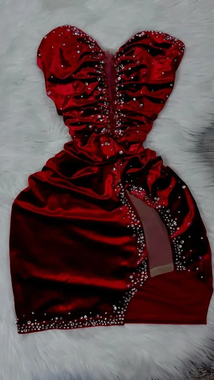 Sexy Burgundy Velvet Beaded Short Birthday Outfits Homecoming Dress Y7703 - Image 2
