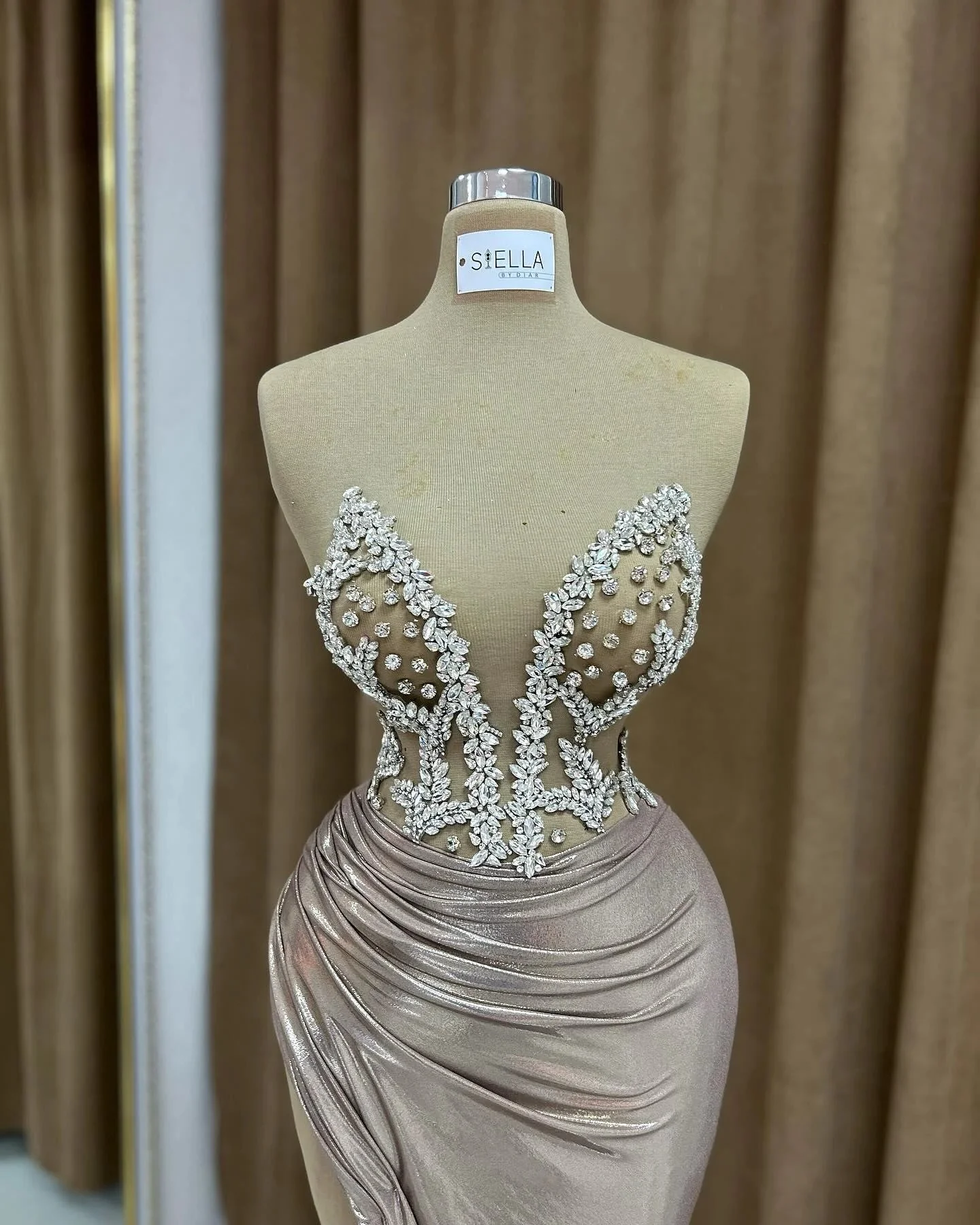 Sexy Column Strapless Sleeveless Ruffles Satin Split Front Prom Dress - Image 2