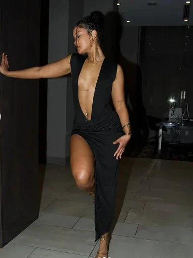 Sexy Deep V Neck Black Evening Dress Black Evening Gown Y4446 - Image 4