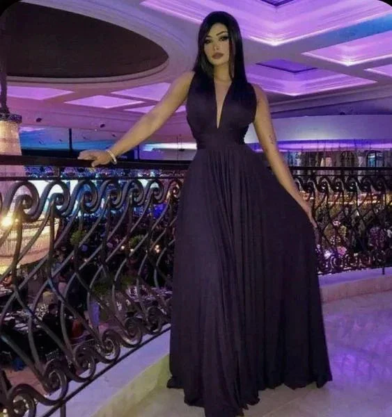 Sexy Deep V Neck Long Evening Dress Y5879 - Image 2