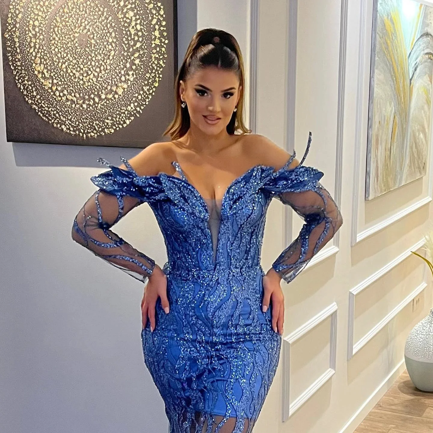 Sexy Floor Length V-Neck Long Sleeves Sheath Mermaid Lace Prom Dress - Image 2