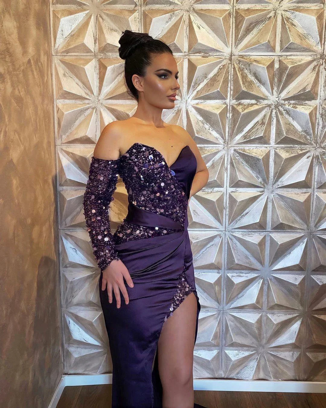Sexy Long Mermaid Sequined Long Sleeve Prom Dress With Slit - Image 2