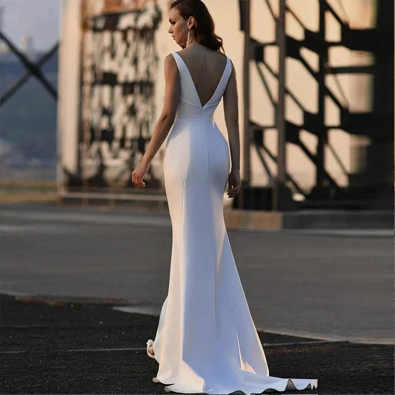 Sexy Mermaid Strapless Wedding Dresses Simple Satin Sleeveless Bridal Gown Elegant V-Neck Backless Beach Vestido De Novia - Image 2