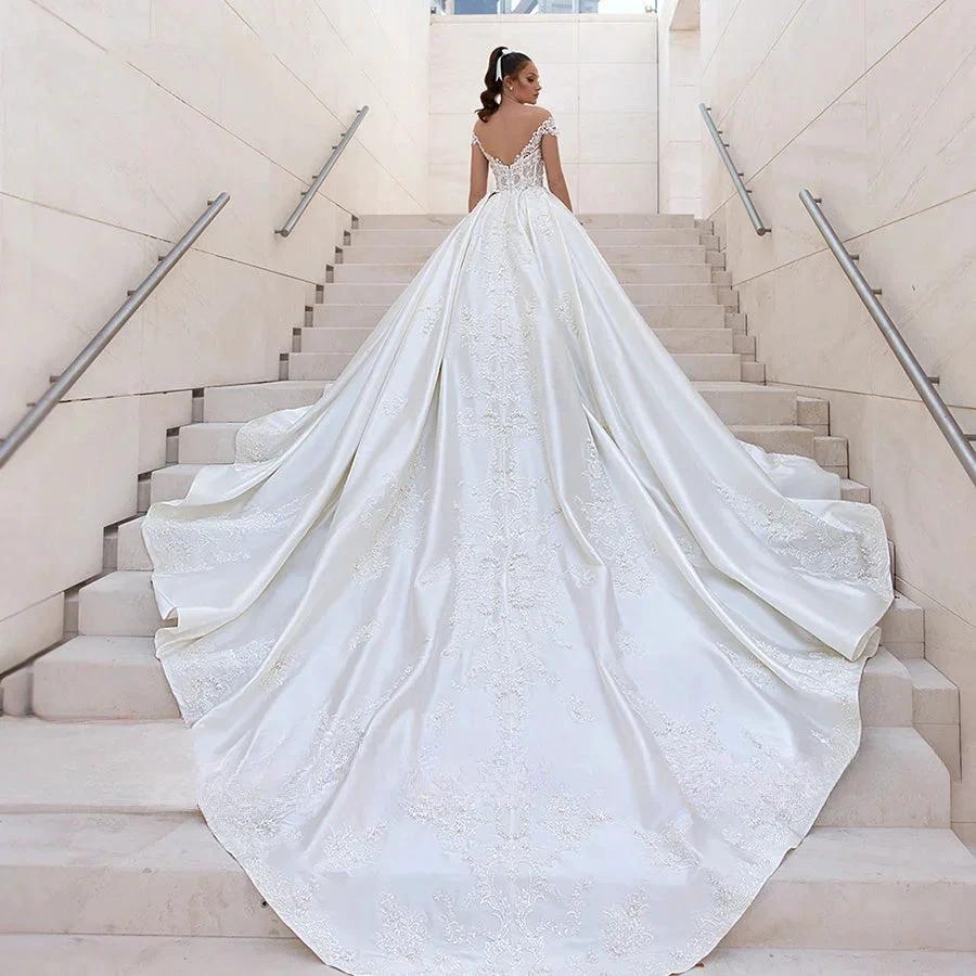 Sexy Off Shoulder Wedding Dresses A-Line Lace Applique Women's Elegant Sleeveless Beach Party Satin Beads Applique Bridal Gowns - Image 2