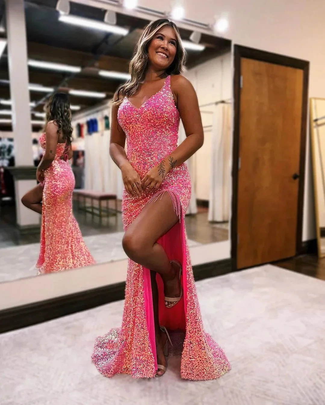 Sexy Sleeveless Slit Front Spaghetti Straps Prom Dress - Image 3