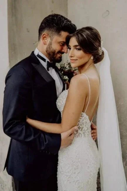 Sexy Spaghetti Strap Sleeveless Mermaid Lace Wedding Dresses with Chapel Train - Image 2