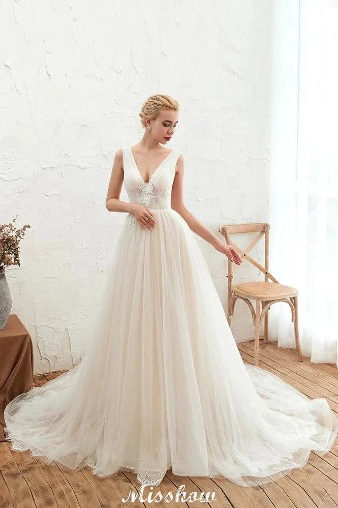 Sexy V-neck Princess Tulle Wedding Dress with Lace Appliques - Image 2
