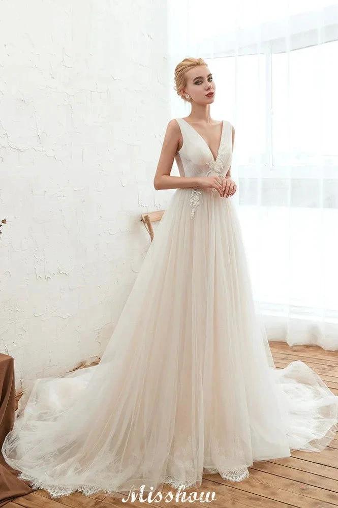 Sexy V-neck Princess Tulle Wedding Dress with Lace Appliques - Image 3