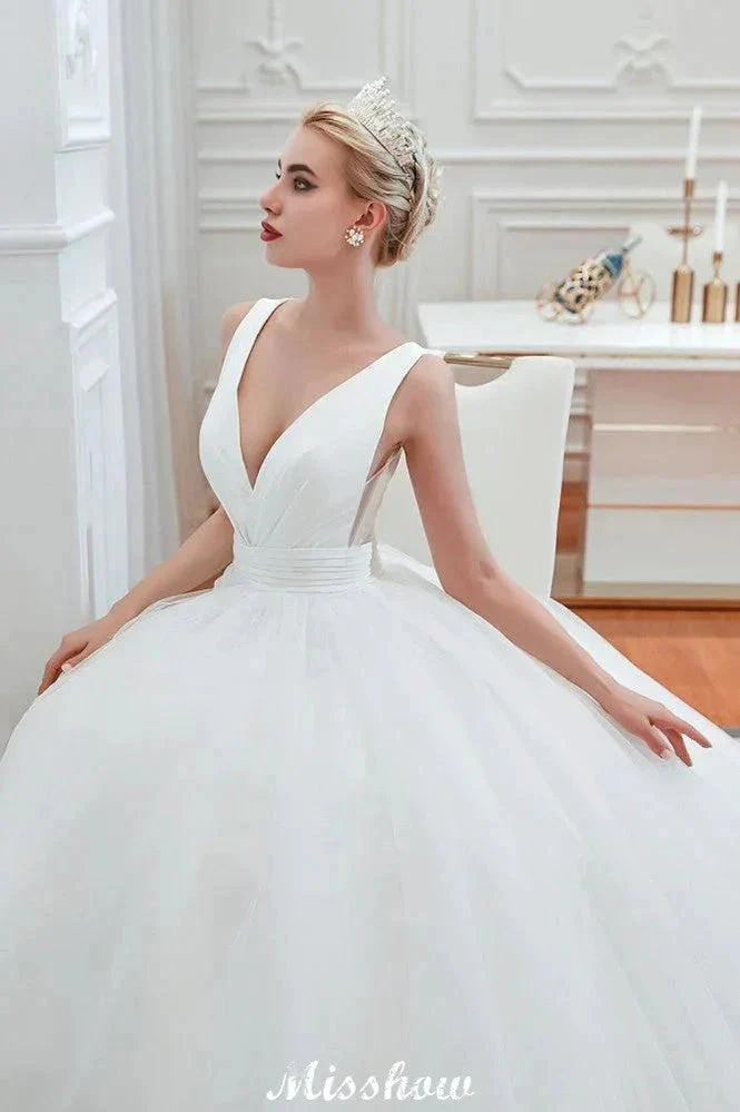 Sexy V-Neck Sleeveless Princess Spring Wedding Dress | White Low Back Bridal Gowns with Belt - Image 5