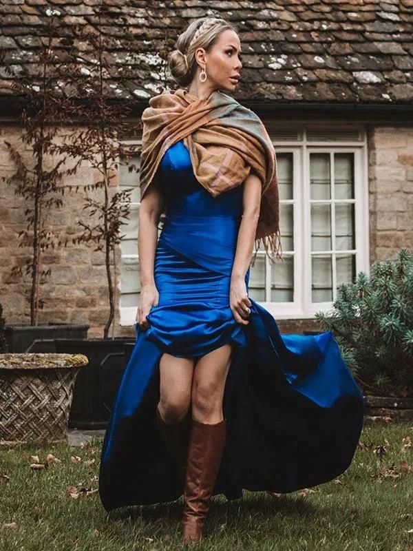 Sheath/Column Elastic Woven Silk like Satin Ruched Sleeveless V-neck Prom Dresses - Image 4