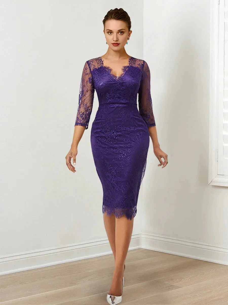 Sheath/Column Lace V-Neck Mother of the Bride Dresses with Watteau Train - Image 3