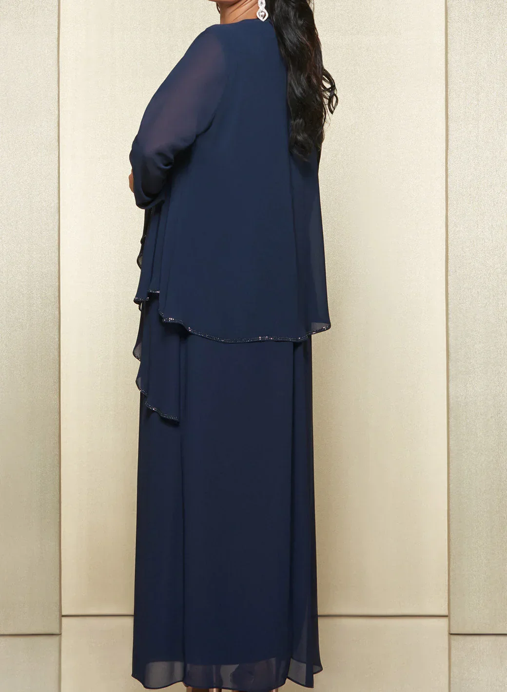 Sheath/Column Round Neck Chiffon Mother of the Bride Dresses with Jacket - Image 2