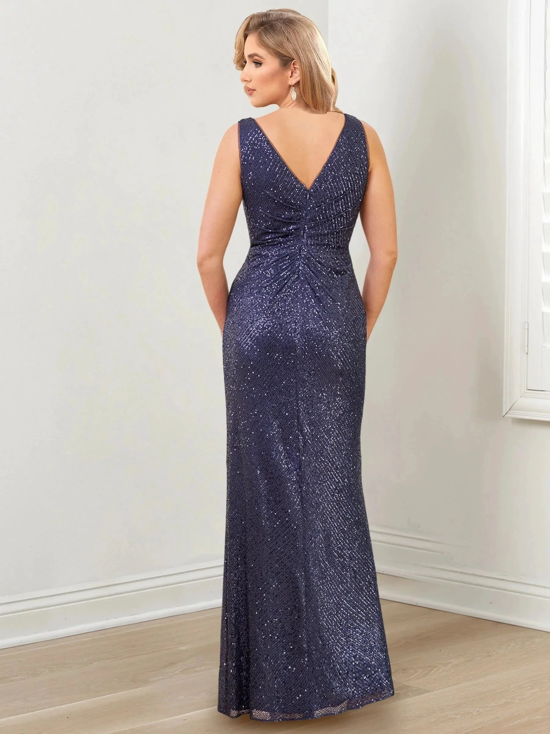 Sheath/Column V-Neck Floor-Length Mother of the Bride Dresses - Image 4