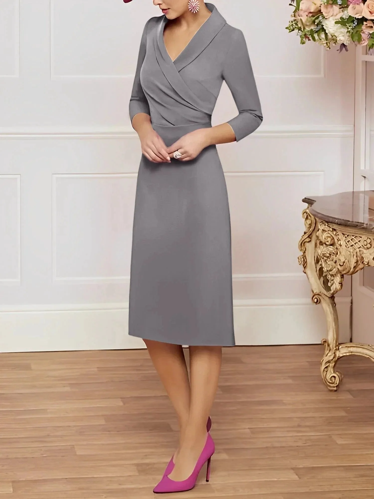 Sheath/Column V-Neck Knee-Length Mother of the Bride Dresses - Image 15