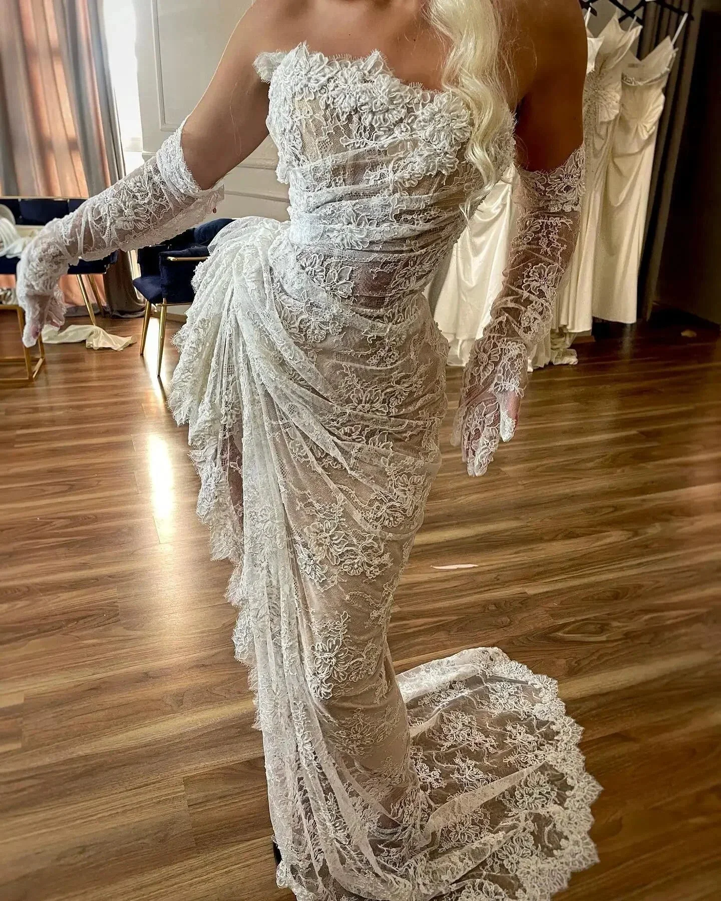 Sheath Strapless Bridal Gown Lace Mermaid Ruched Lace High Low Thigh Split Custom Made Wedding Dress Y4435 - Image 3