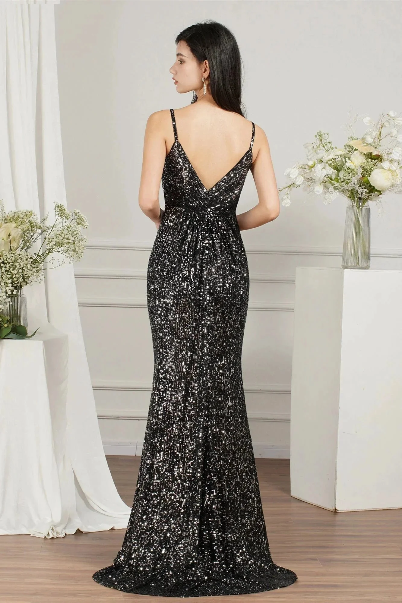 Shiny Sequins Spaghetti Straps V-neck Floor-length Mermaid Bridesmaid/Prom Dress - Image 2