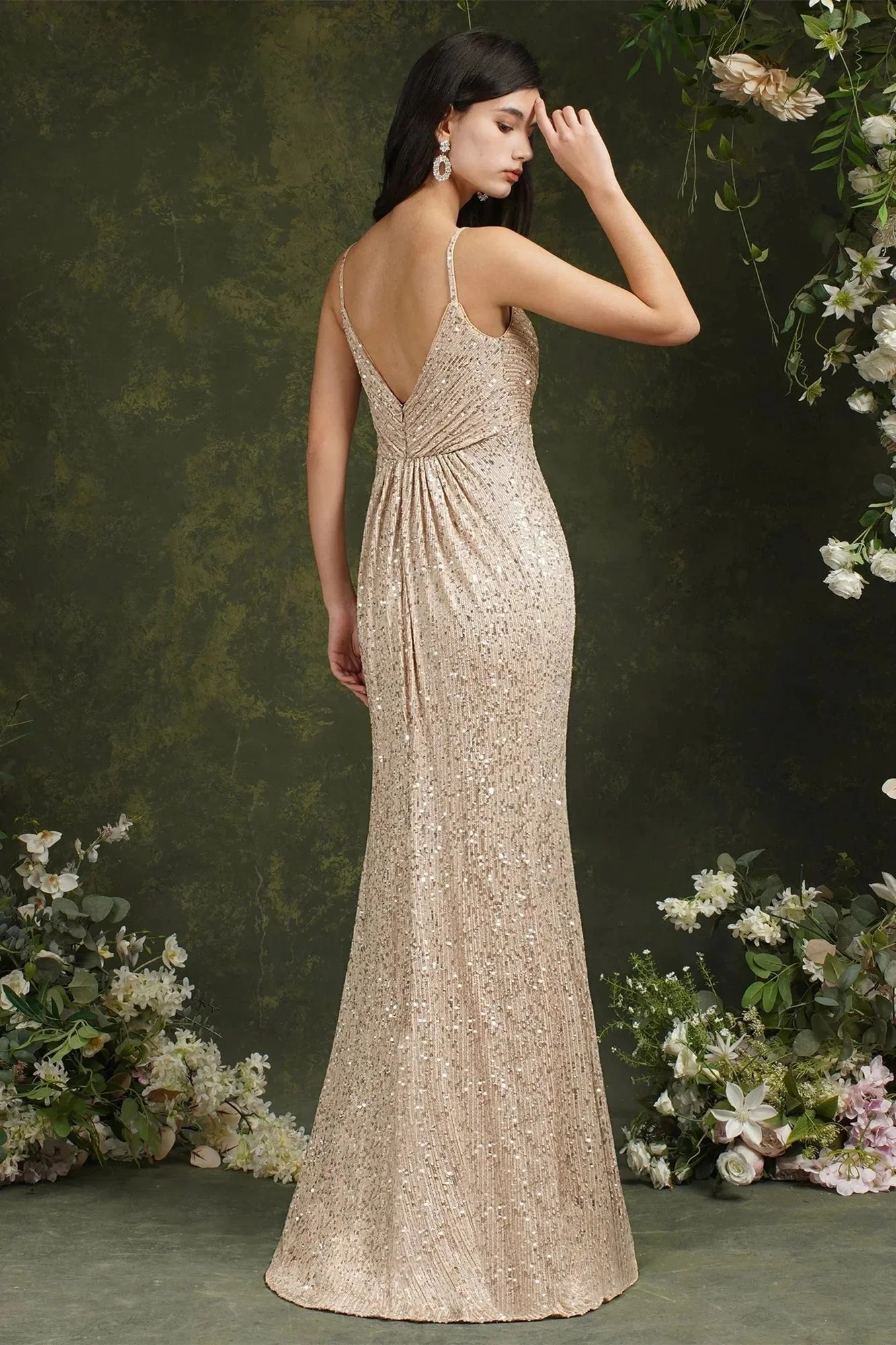 Shiny Sequins Spaghetti Straps V-neck Floor-length Mermaid Bridesmaid/Prom Dress - Image 5