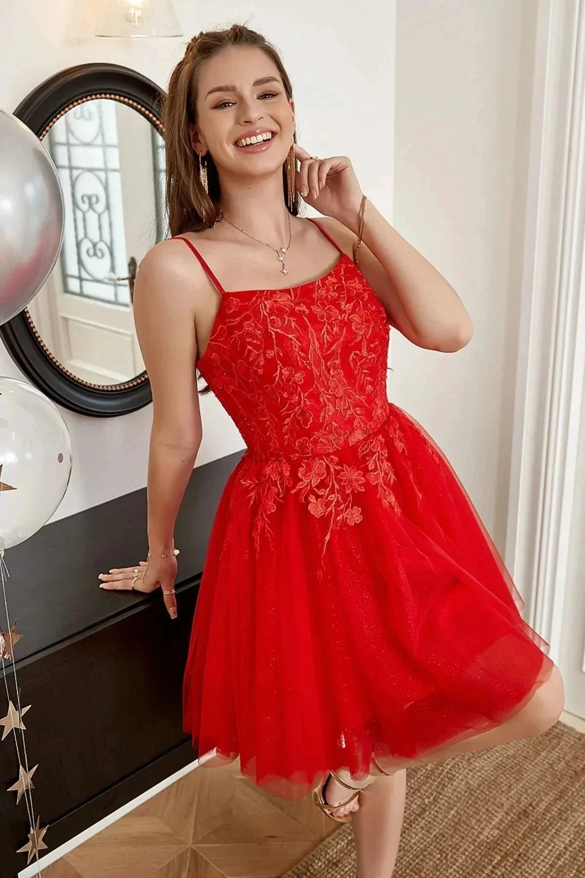 Short A-line Scoop Neck Tulle Lace Backless Prom Dresses Red Homecoming Dresses - Image 2