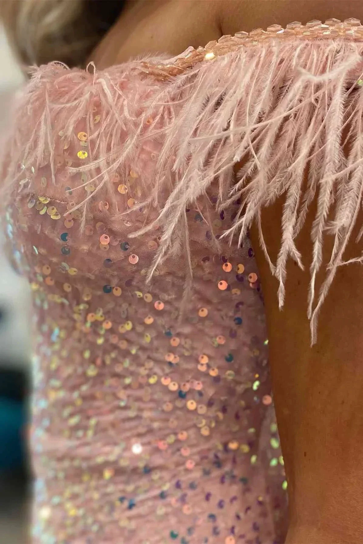 Short Sequin Off the Shoulder Pink Feather Bodycon Homecoming Dress Y2862 - Image 3