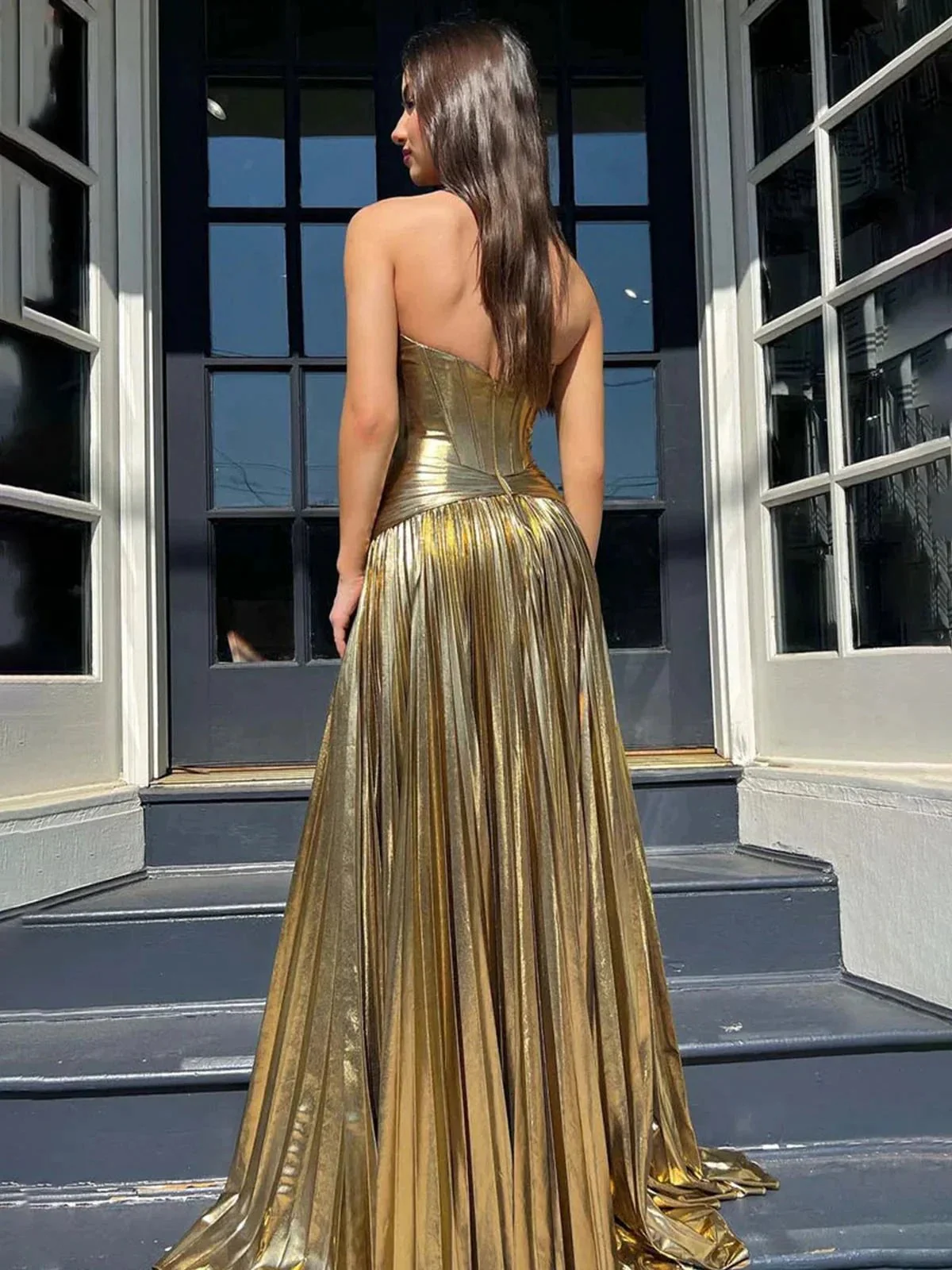 Sileas | Turquoise Sweetheart Metallic Pleated Long Formal Dress With Slit - Image 2