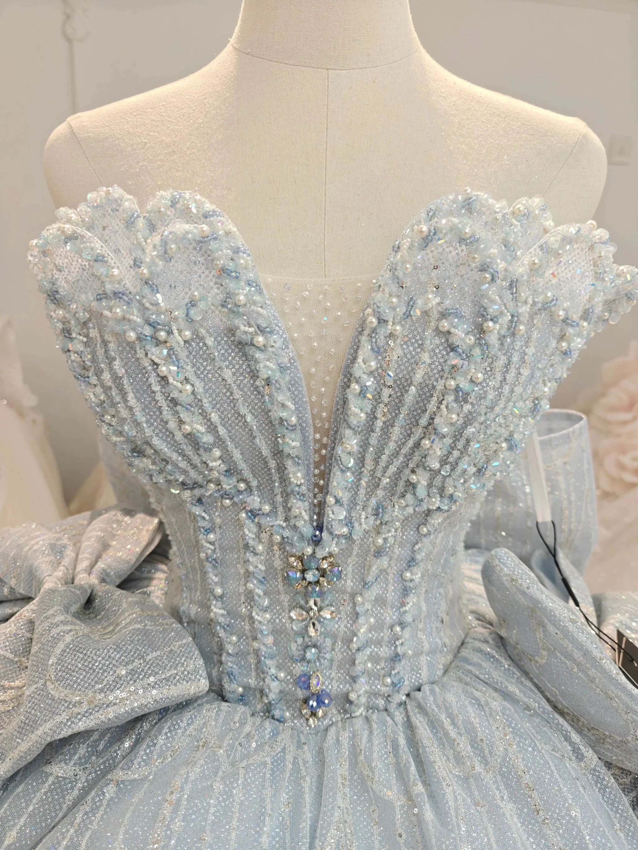 Dreamy Light Blue Sweetheart Ball Gown Wedding Dress with Sequin Tulle, Pearl Beading & Oversized Bow Ye-2029 - Image 2