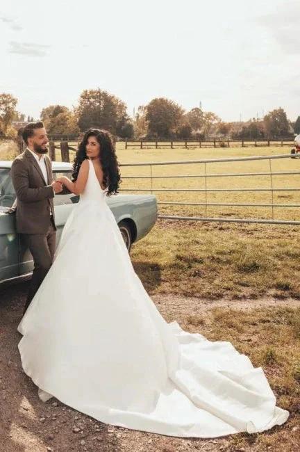 Simple A-line Satin Sleeveless Wedding Dress With Side Slit - Image 5