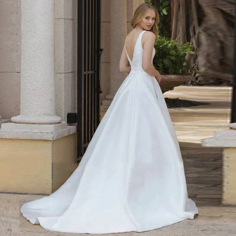 Simple A-Line Wedding Dresses With Pockets Classic V-Neck Sleeveless Backless Satin Bridal Gown Vestidos De Novia New - Image 3