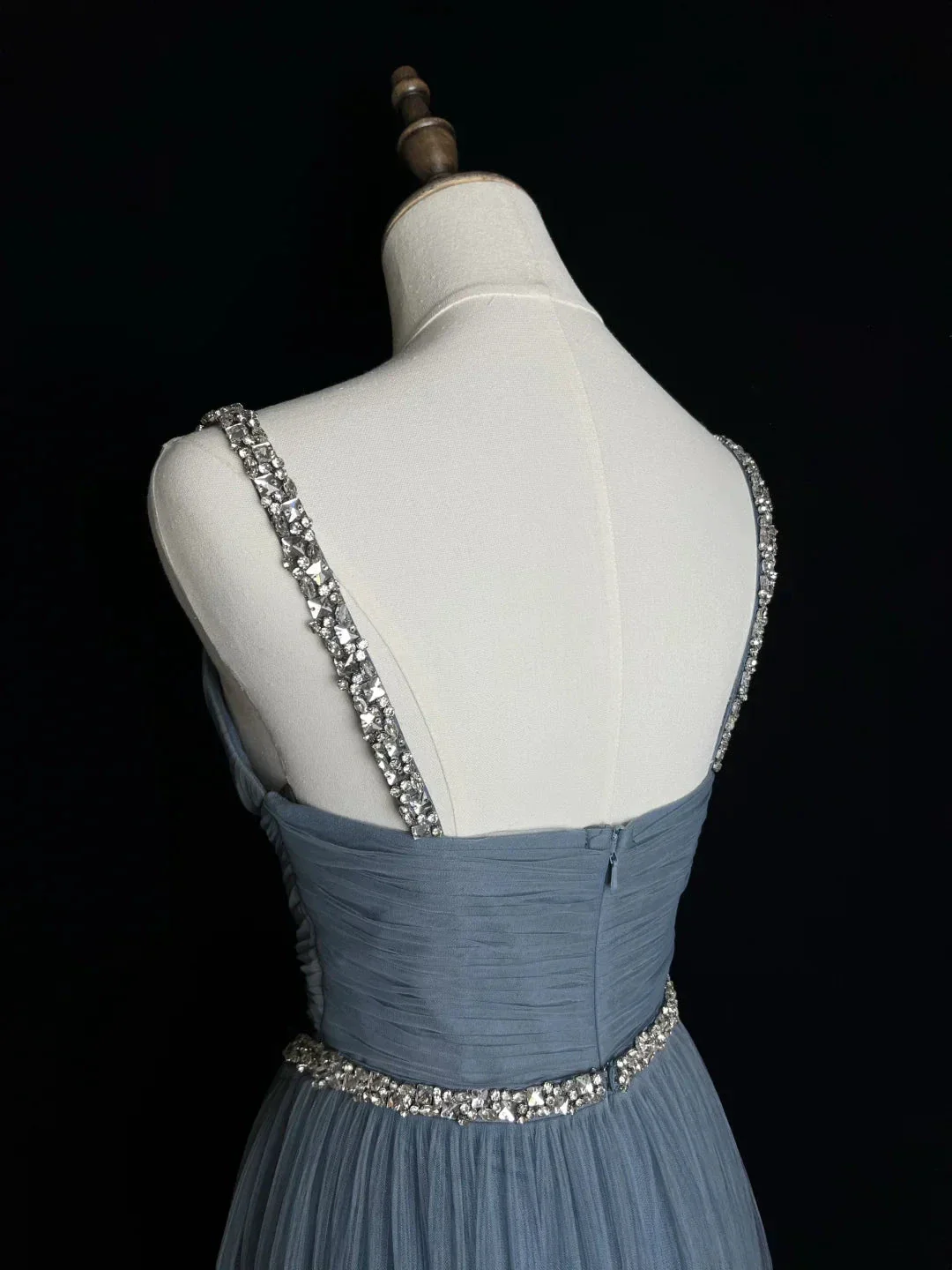 Simple Blue Tulle Beaded A Line Evening Dress Spaghetti Straps V Neck Prom Dress Y8649 - Image 5