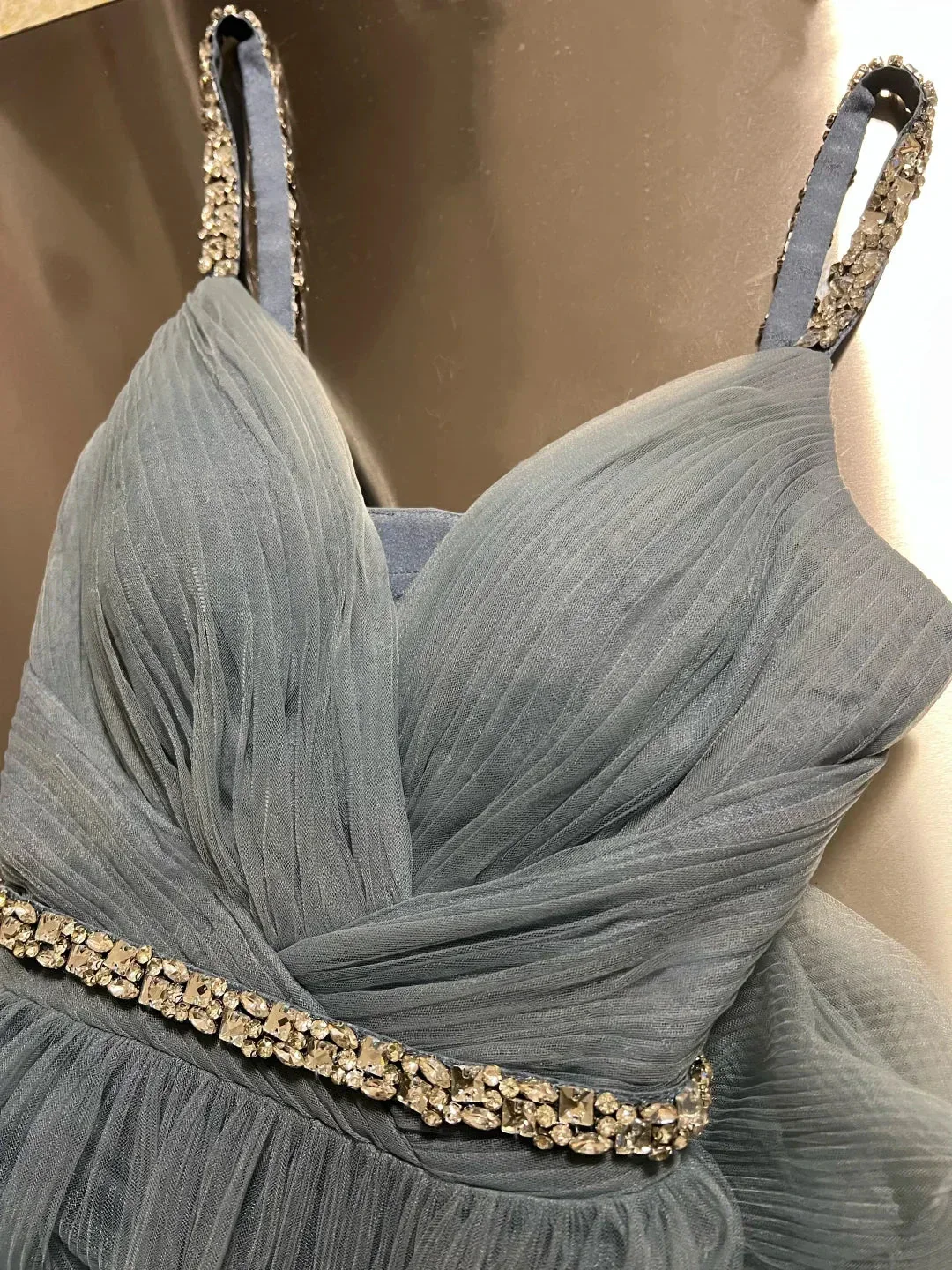 Simple Blue Tulle Beaded A Line Evening Dress Spaghetti Straps V Neck Prom Dress Y8649 - Image 6