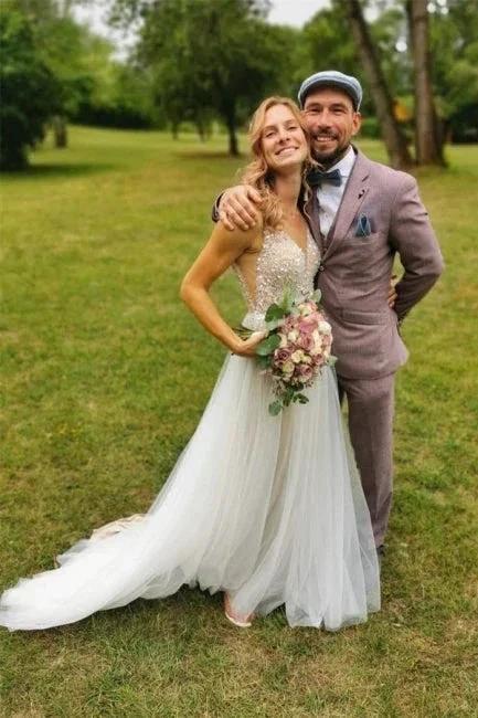 Simple Boho A-line V-neck Backless Sleeveless Wedding Dresses With Lace - Image 2