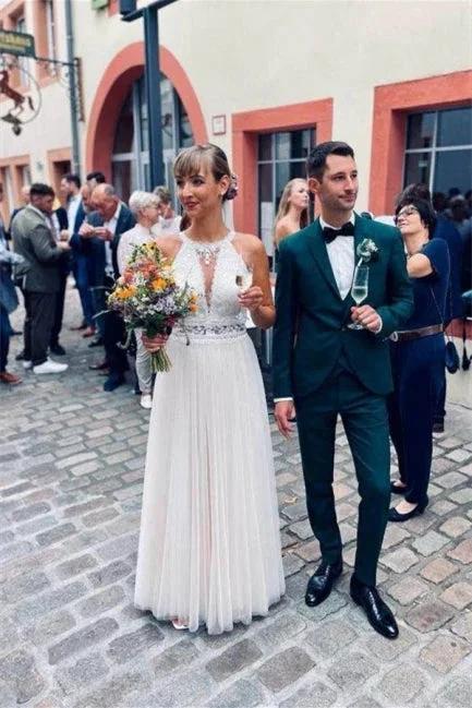 Simple Halter White Sleeveless A-line Tulle Wedding Dress - Image 3