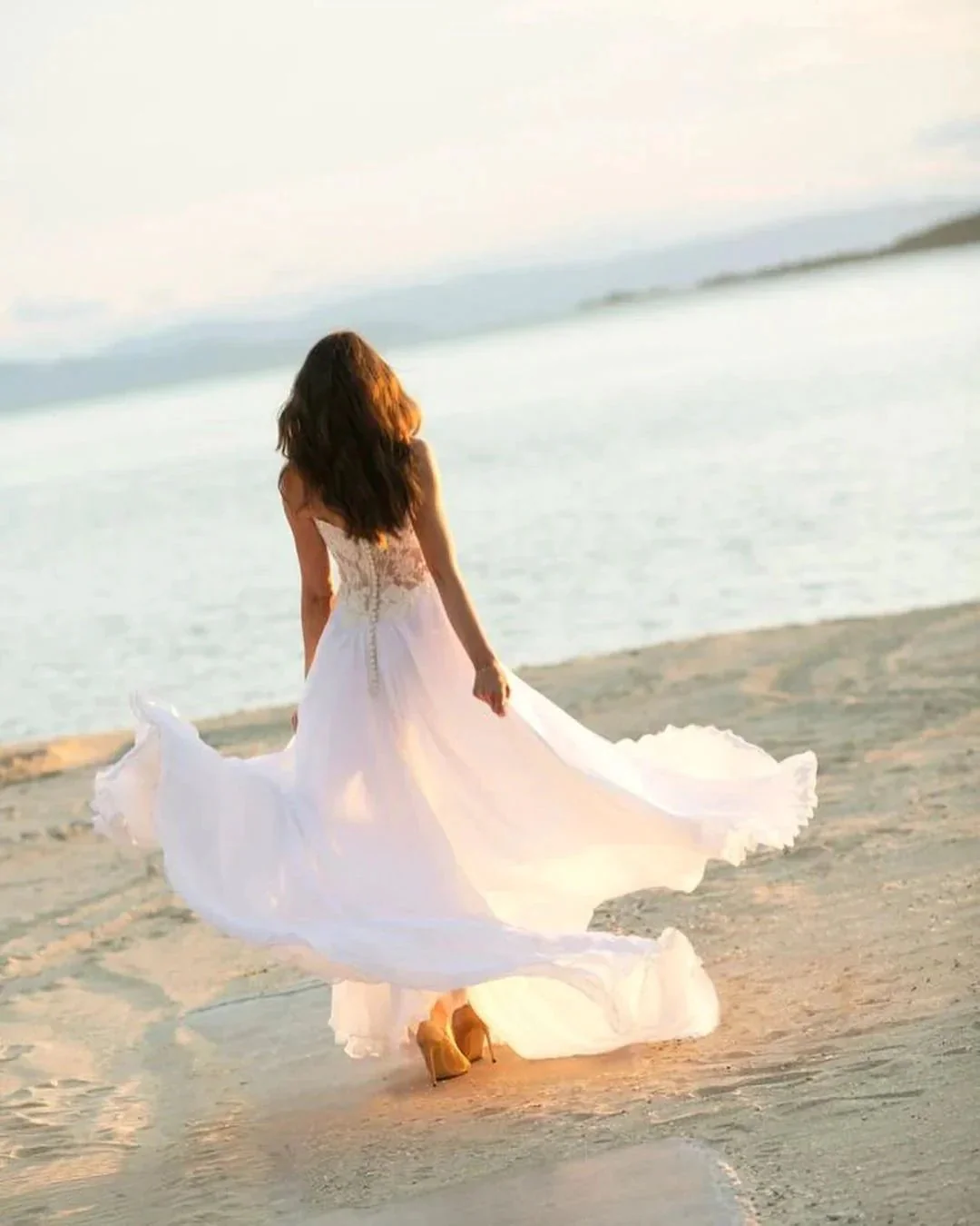 Simple Long A-line Sweetheart Chiffon Appliques Lace Wedding Dress - Image 3