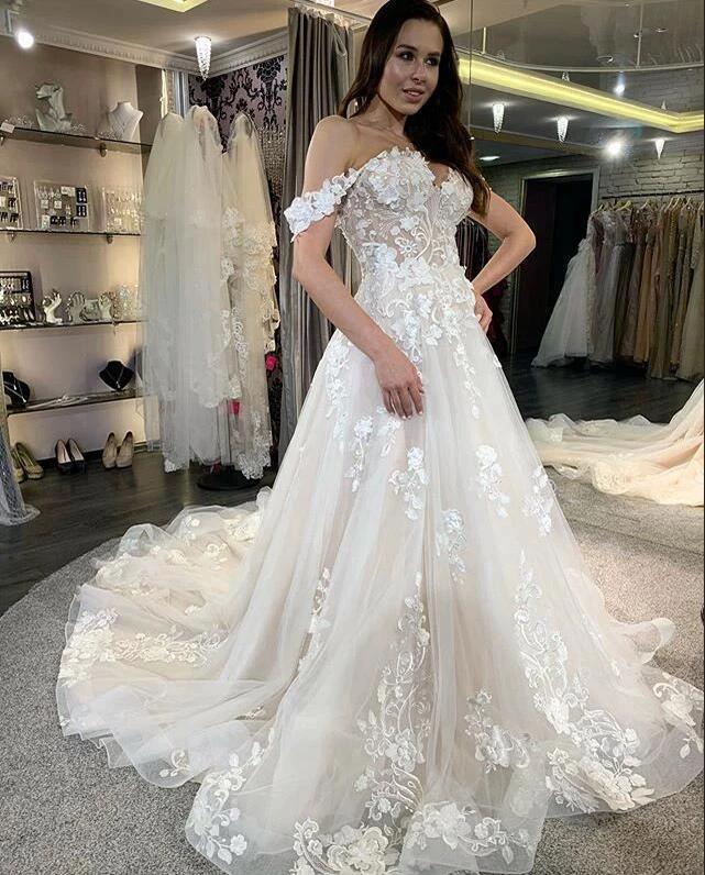 Simple Long A-line Tulle Off-the-Shoulder Lace Appliques Wedding Dress - Image 4