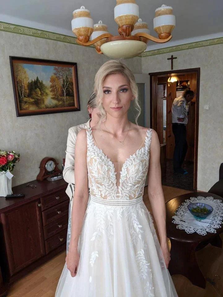 Simple Long A-line V-neck Open Back Tulle Lace Wedding Dress - Image 4