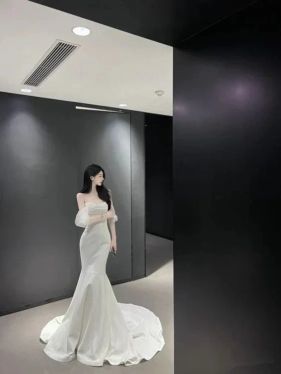 Simple Mermaid Wedding Dress,Bridal Gown with Train Y7200 - Image 2