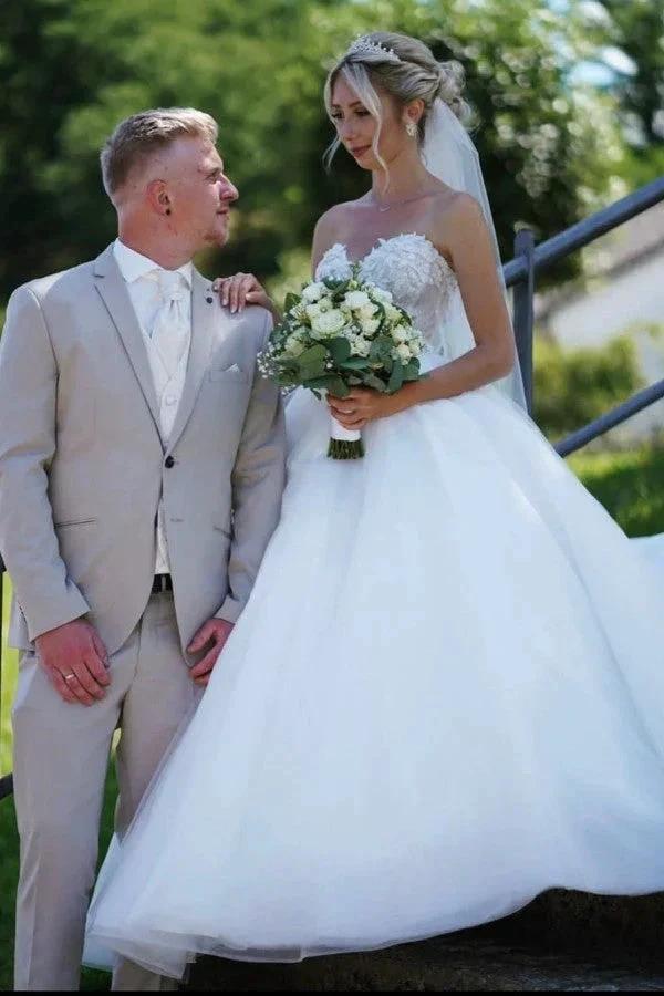 Simple Princess Long A-line Sleeveless Wedding Dresses With Lace - Image 3