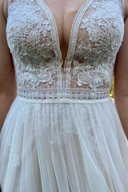 Simple V-Neck Sleeveless Column Tulle Floor-Length Wedding Dresses with Lace - Image 2