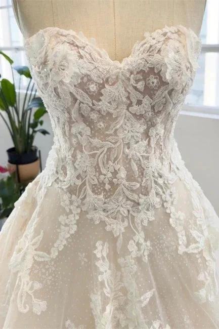 Sleeveless Floor Length Garden Strapless Tulle Lace Wedding Dress with Appliques - Image 4