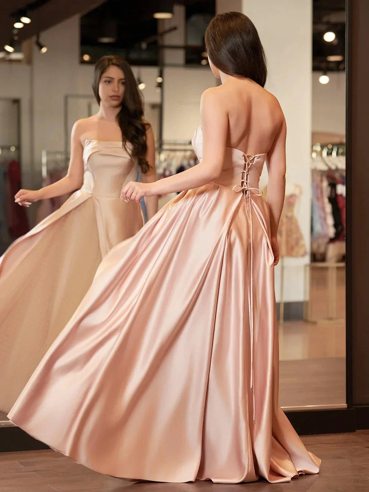 Sleeveless Satin A-Line Floor-Length Evening Gown Slit with Tulle Strapless Prom Dress - Image 2