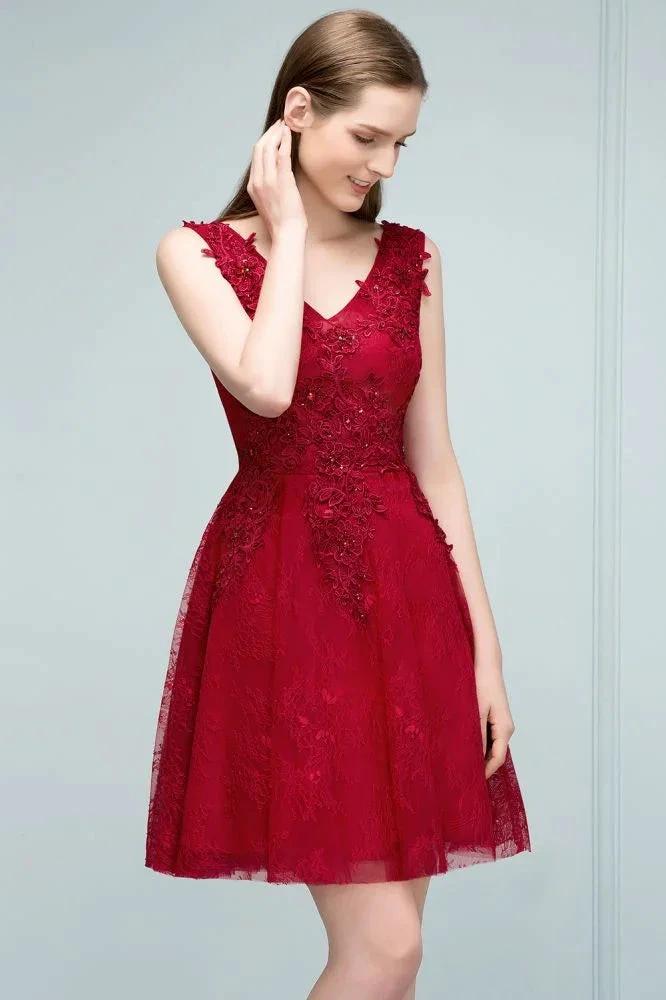 Sleeveless Short A-line V-neck Lace Appliqued Tulle Prom Dresses - Image 4