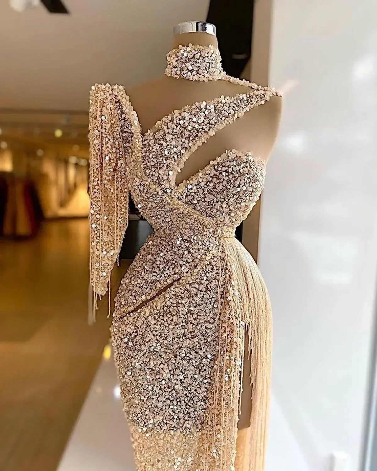 Sparkly Sequin Evening Dress Side Slit Prom Dress One Shoulder Tassels Custom Made Y6411 - Image 4