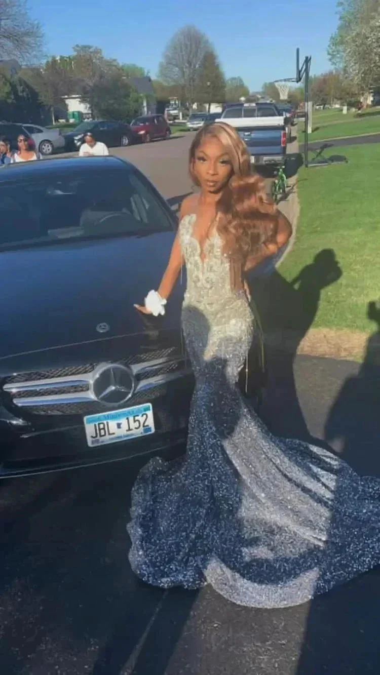 Sparkly Silver Sequins Long Prom Dress Mermaid Evening Dress Y1705 - Image 2